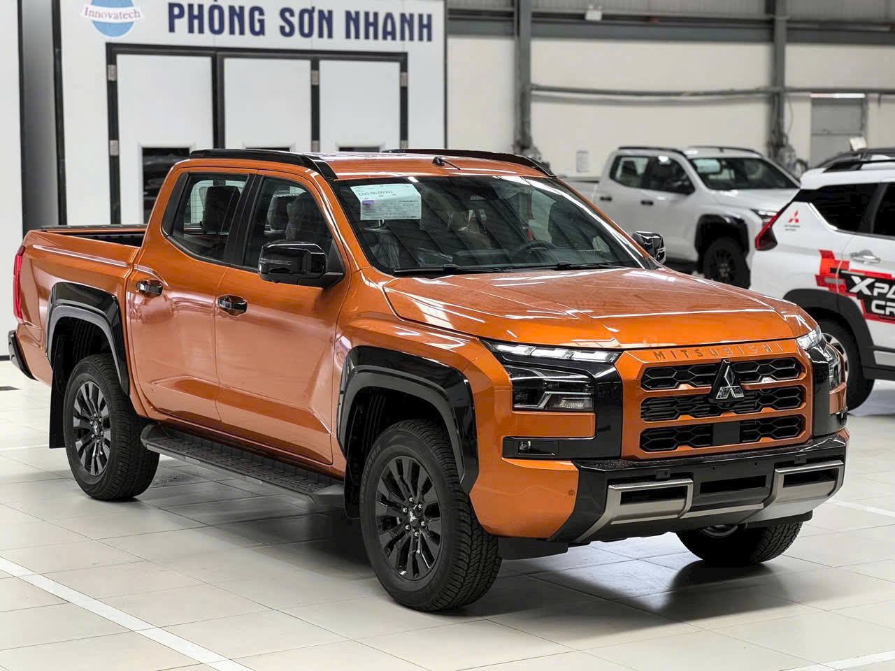 Mitsubishi Triton 2 Cầu Athlete 2025