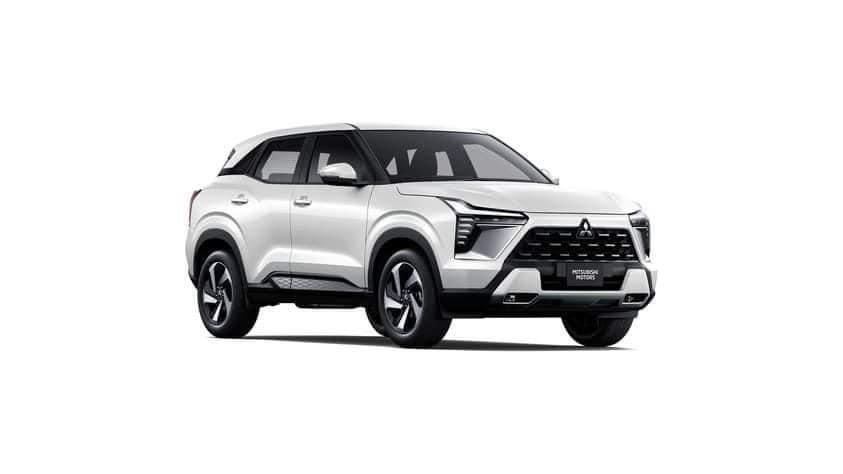 Mitsubishi XForce Exceed 2025 màu trắng
