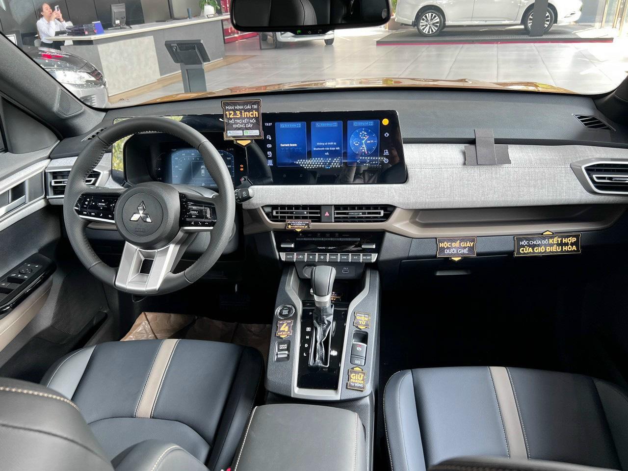 Mitsubishi XForce Premium 2025