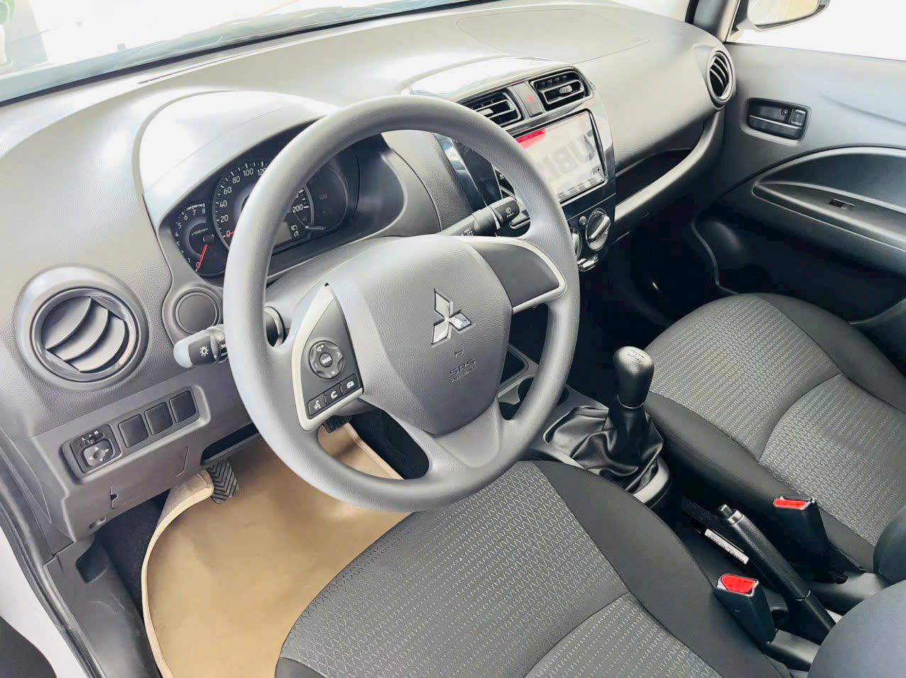 Mitsubishi Attrage MT 2025